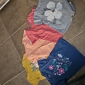 Bundle of 5 girl tshirts